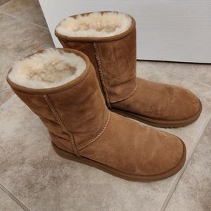 Women's Classic short boot Ugg